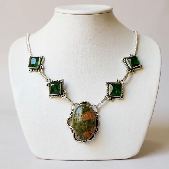 Handcrafted Unakite & Green Quartz Gemstone Necklace – Earthy Elegance in Sterli - Picture 1 of 6